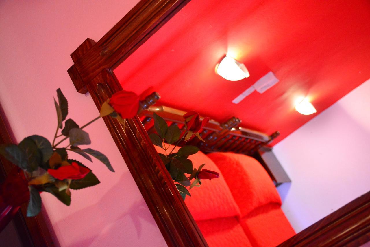 Voula Apartments Agia Marina  エクステリア 写真